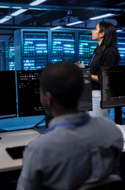 데이터 보안을 확인하는 전문가